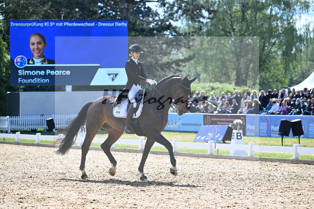 Equistro Dressurderby_26268012 | hf-fotografie - Realisiert mit Pictrs.com