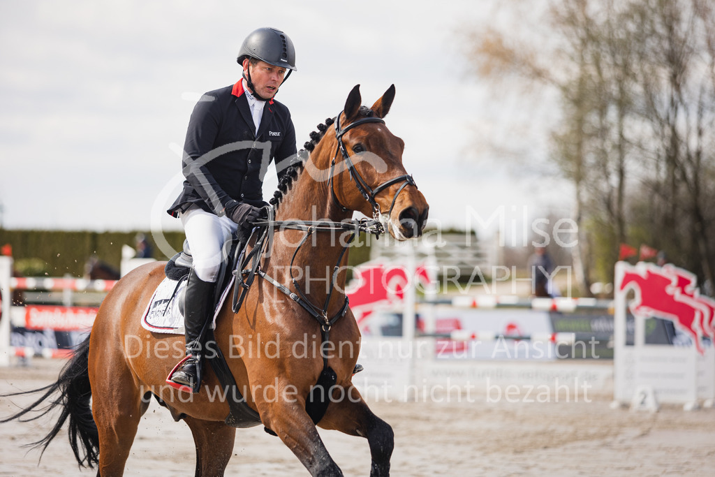 220402_HF-Laar_Youngster-S-305 | SEASON OPENING 2022
Herford Laar
01.04.2022
08 Springprüfung Kl.S*
Youngster Springen