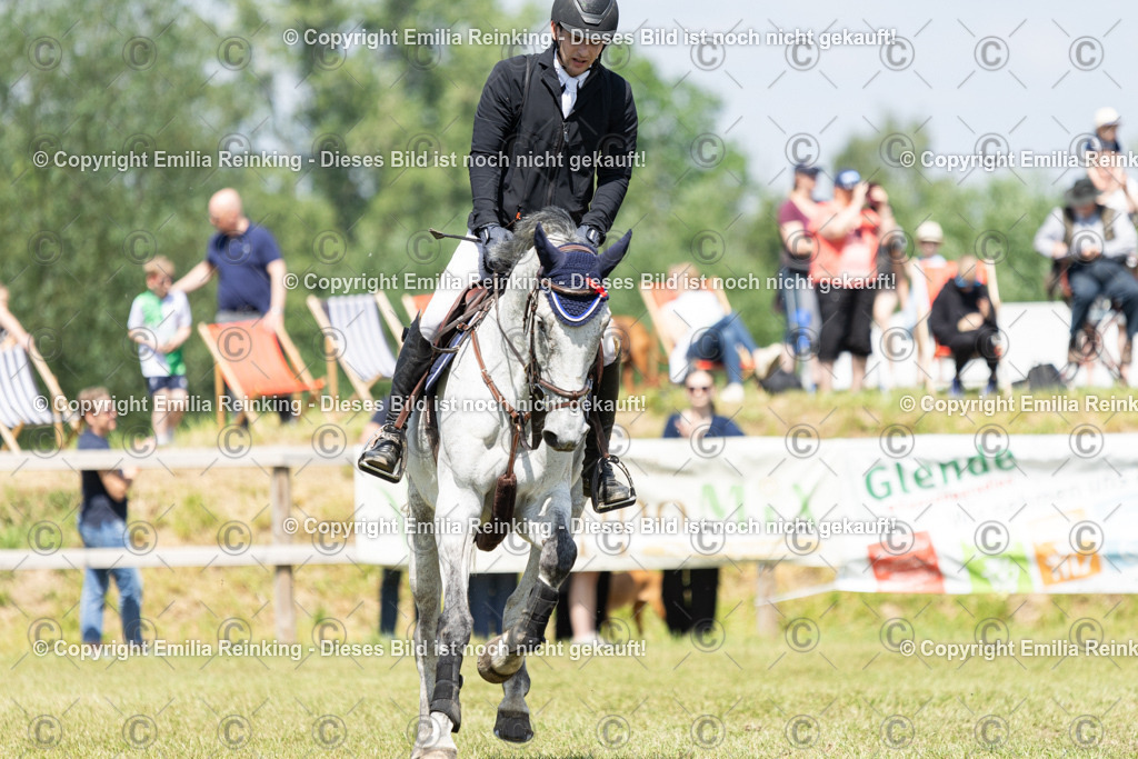 CL5A8313 | Emilia Reinking Fotografie - Realisiert mit Pictrs.com