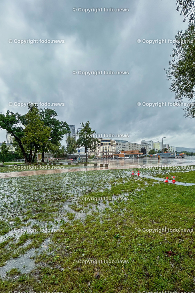 Linz_ Urfahr_ Hochwasser_ 17.09.2024-4 | 17.09.2024, Linz, AUT, Urfahr, Hochwasser, im Bild Hochwasser, Hochwasserschutz Donaulaende Linz Urfahr, Donau, Linzer Strasse, Ueberflutung
