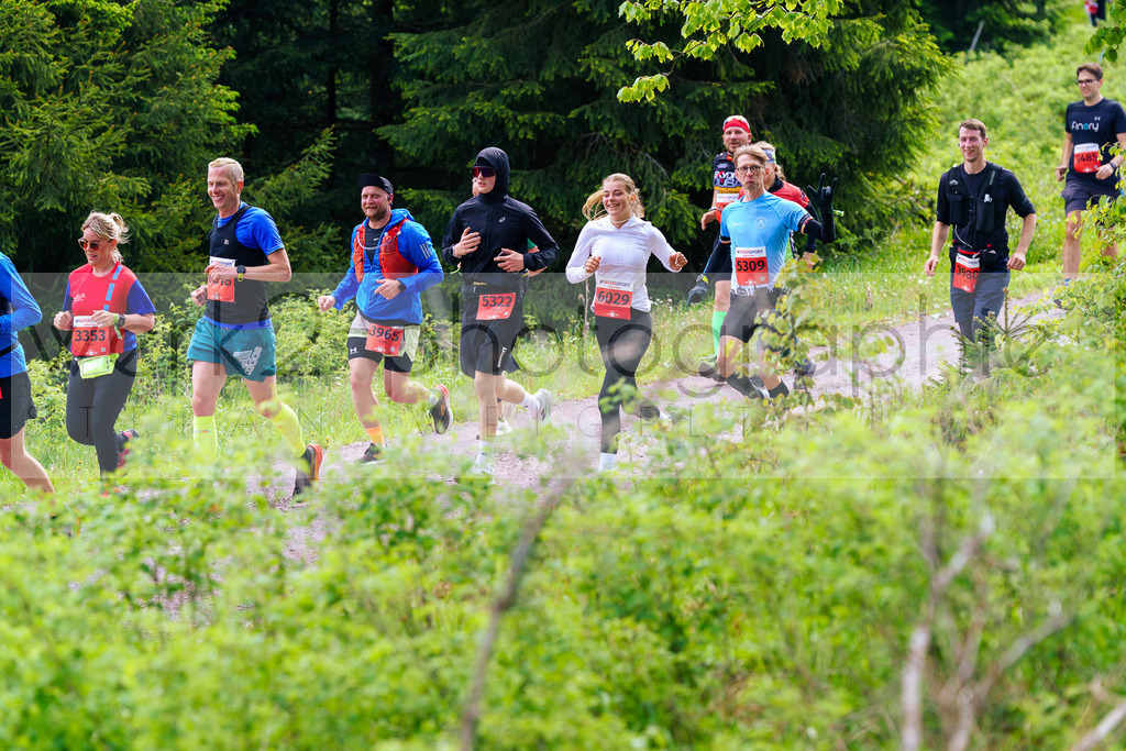 Rennsteiglauf Marathon 2025 | Marathon von Neuhaus/Rwg. nach Schmiedefeld/Rstg. am 17. Mai 2025