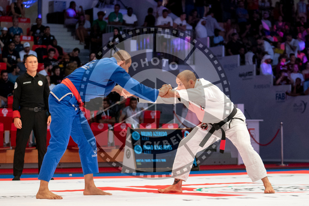 20231107PBB5516 | Fighters compete during the AJP World Master Championship in the Mubadala Arena in Abu Dhabi, Arab United Emirates, on November 7, 2023.