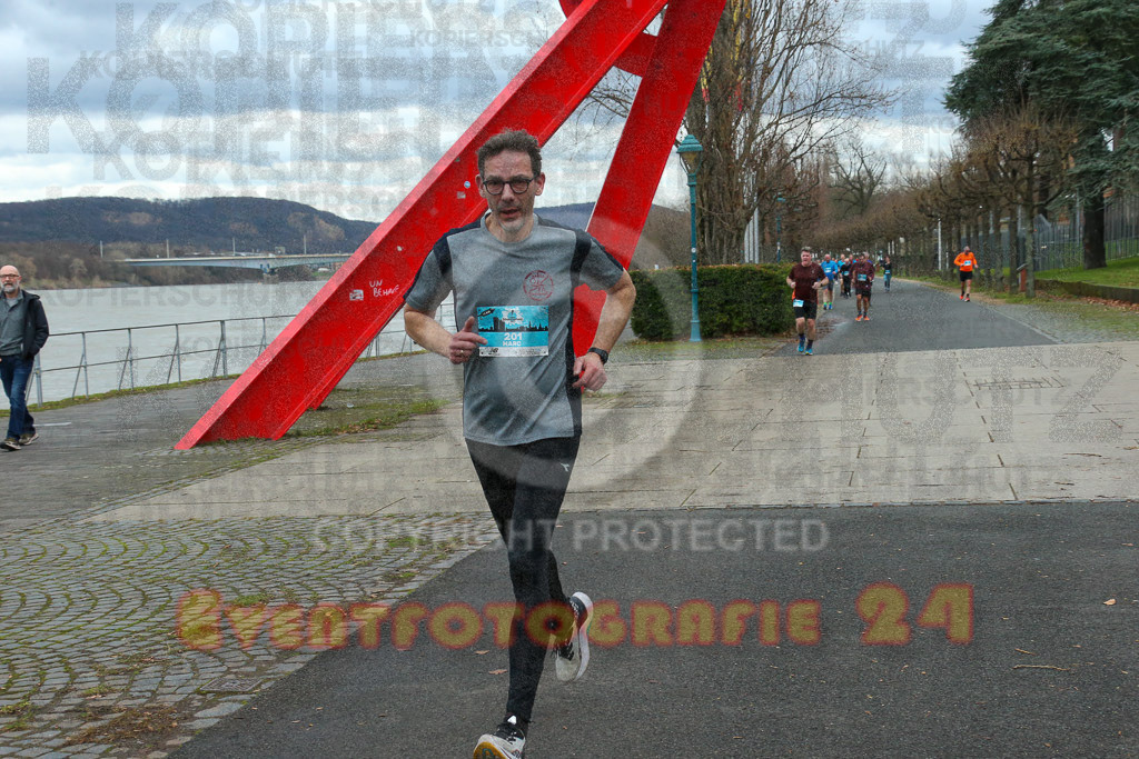 221231_1201_EX1_0115 | Sportfotografie im Rhein-Sieg Kreis, Köln, Bonn, NRW, Rheinland Pfalz, Hessen, etc. Unser Tätigkeitsfeld umfasst den Laufsport vom Volkslauf über den Marathon, Duathlon, Triathon bis zum Ultralauf wie Kölnpfad Ultra oder Schindertrail.