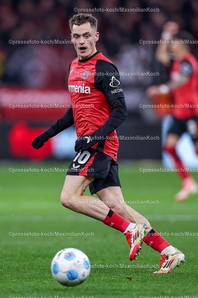 Lev02022502194 | 02.02.2025, Fußball, Bayer 04 Leverkusen - TSG 1899 Hoffenheim, 1. Fußball Bundesliga, 20. Spieltag, BayArena, Saison 2024 2025: Florian Wirtz (Bayer04 Leverkusen #10)DFB regulations prohibit any use of photographs as image sequences and or quasi-video.