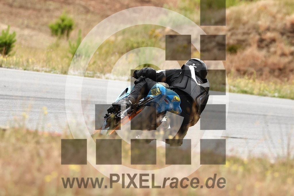 0683-20250705_12449 | Schöne Erinnerungen an spannende Momente - das festzuhalten ist unser Job. PIXELrace.de ist seit 2003 auf den Rennstrecken Europas unterwegs um die Action draußen beim Fahren und die wunderbare Stimmung imm Fahrerlager für euch einzufangen.