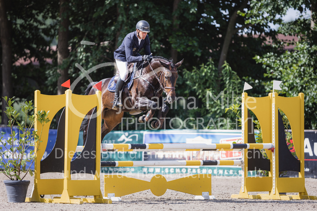 220705_Mühlen_SprPf-A2-254 | Late Entry Mühlen
05.07.2022
02 Springpferde-A**, 4-6jährige Pferde