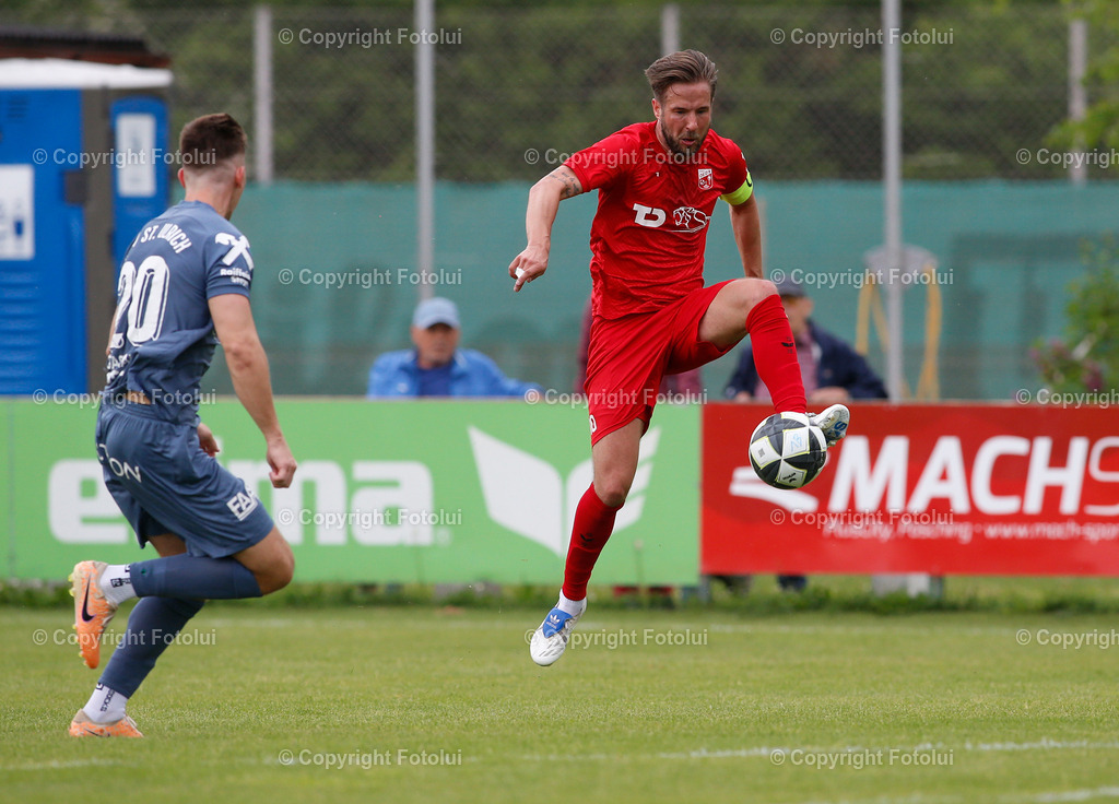 A_LUI_03052025_0014 | SPORT FUSSBALL LL.OST ASKOE OEDT 1B-USV ST.ULRICH 03.05.2025IM BILD:SIMON ABRAHAM  (OEDT1B) UND MATHIAS SPATH (ST.ULRICH)FOTO:FOTOLUI