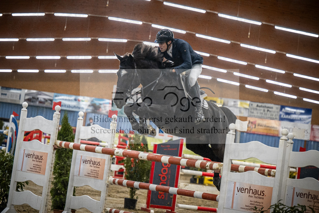 DOS_1514 | Entdecke hochwertige Reitturnierfotos von Foto Oger. Professionell, emotional und authentisch – jetzt Lieblingsmomente im Shop bestellen.Deutschlandweite Turnierfotografie. - Realisiert mit Pictrs.com