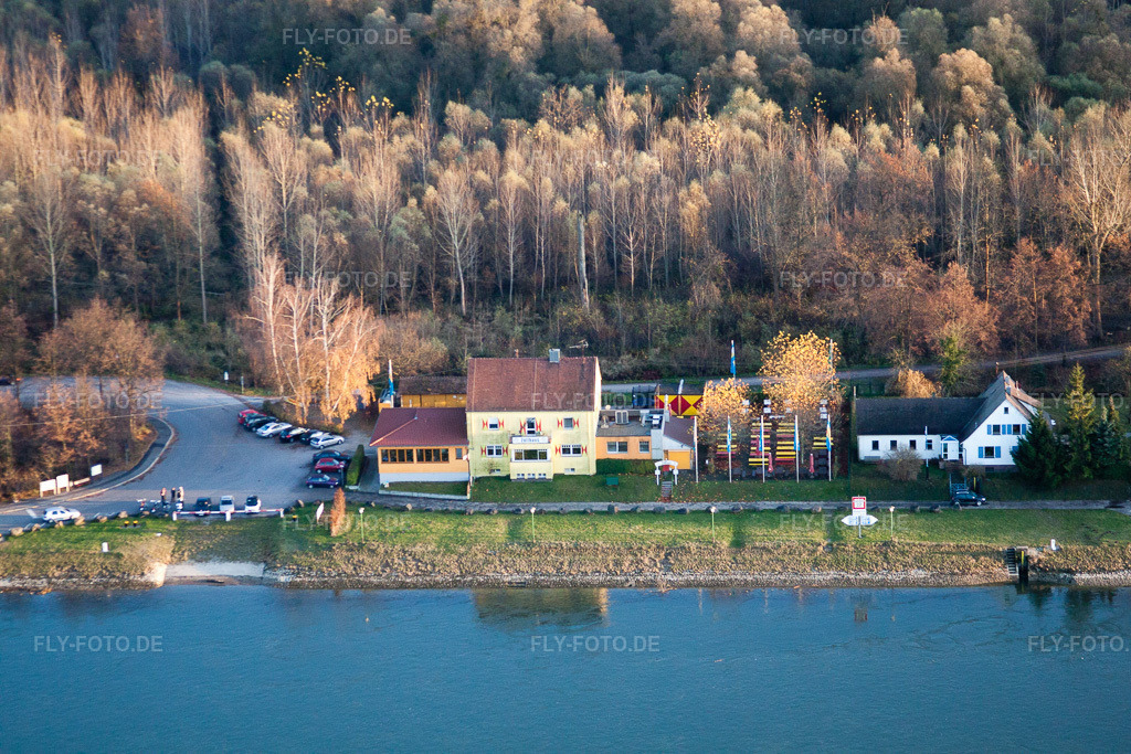Luftbild: Neuburgweier, altes Zollhaus in Au am Rhein im Bundesland Baden-Württemberg in Deutschland. Foto: IMG_22709.jpg vom 19.11.2009 durch Werner Riehm/FLY-FOTO.de