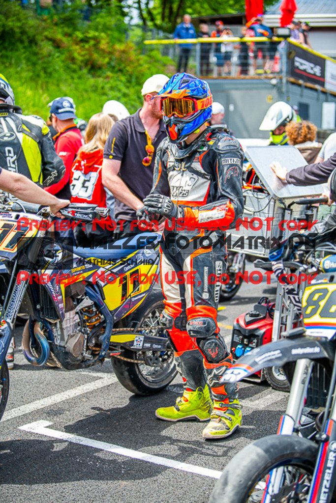 MaZZes_FotoMatrix_220529_7149 | Fotograf Mathias Schmid
Sportfotograf,
Eventfotograf,
Hochzeitsfotograf,
Portraitfotograf