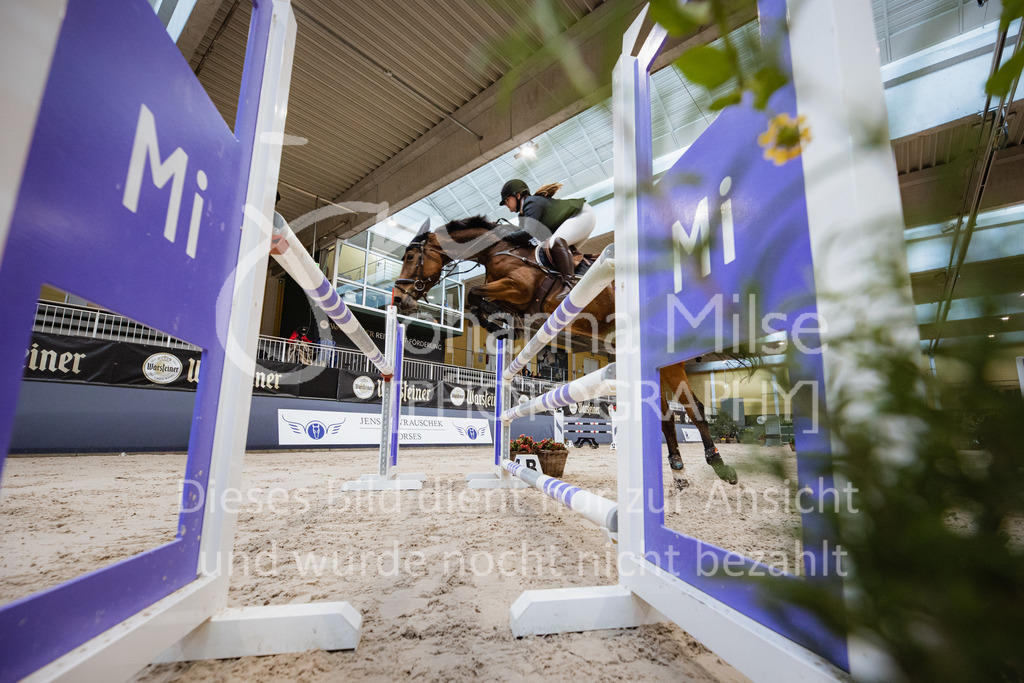 221112_Warstein_L-Spr-275 | Deine schönsten Turniermomente als professionelle Fotos! Entdecke hochwertige Pferdesport-Fotografie im Online-Shop. Jetzt Fotos finden & bestellen!