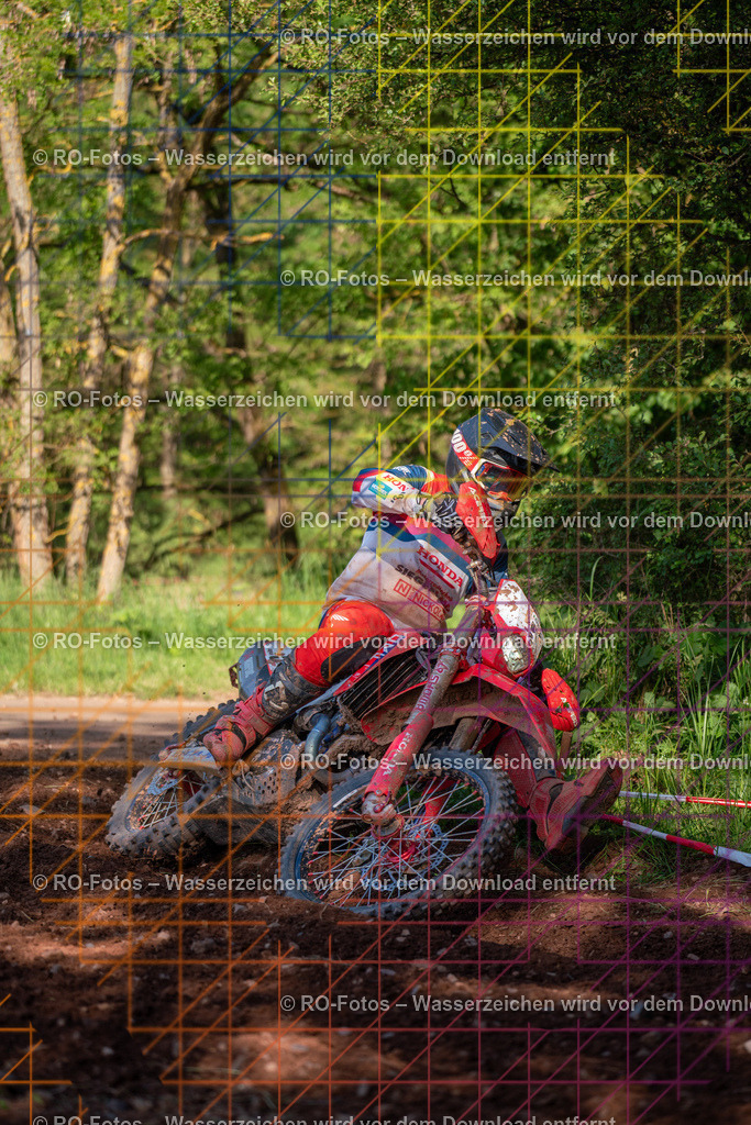 Wolfshausen 3 Lauf -1751 | Sportfotografie von RO-Fotos: Motorsport, Motocross, Enduro, Laufveranstaltungen und Triathlon. Professionelle Fotos von Sportlern und Events. - Realisiert mit Pictrs.com