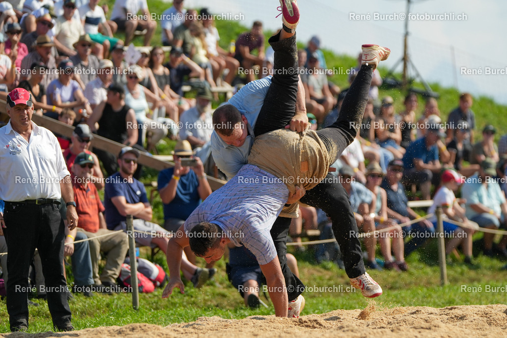RB_08481 | René Burch leidenschaftlicher Fotograf aus Kerns in Obwalden.  Hier finden sie Sport, Landschaft und Natur Fotografie.
 - Realisiert mit Pictrs.com