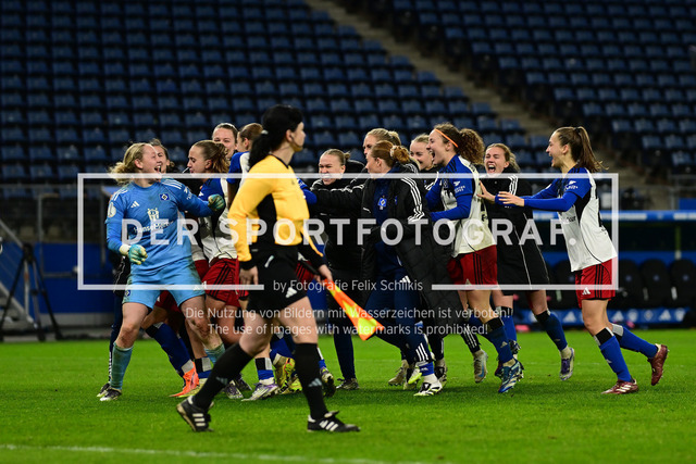 Fußball I Frauen I Saison 2025-2026 I DFB-Pokal I Achtelfinale I Hamburger SV - Bayer 04 Leverkusen I 19542 | Der Sportfotograf. - Realisiert mit Pictrs.com