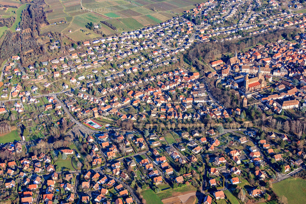 Luftbild: Bd de l'Europe in Wissembourg im Bundesland Bas-Rhin in Frankreich. – Foto: IMG_48423.jpg vom 11.12.2011 durch Werner Riehm/FLY-FOTO.de – Auflösung des Originals: 4611 x 3074 px