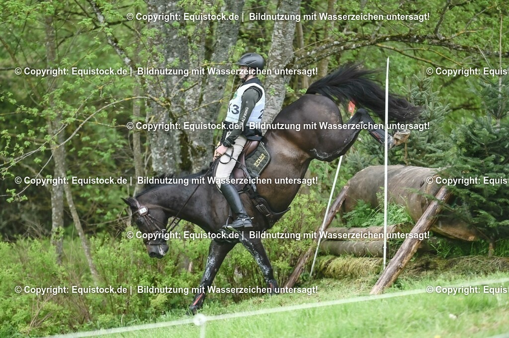 20230513_CCI2_Section2_Gelände_0103 | equistock