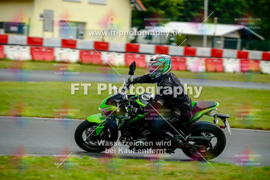 VBK-4009 | Hier findet Ihr Bilder von Touristenfahrten auf der Nürburgring Nordschleife oder von anderen Veranstaltungen die ich besucht habe. Viel Spass beim Durch Schauen 