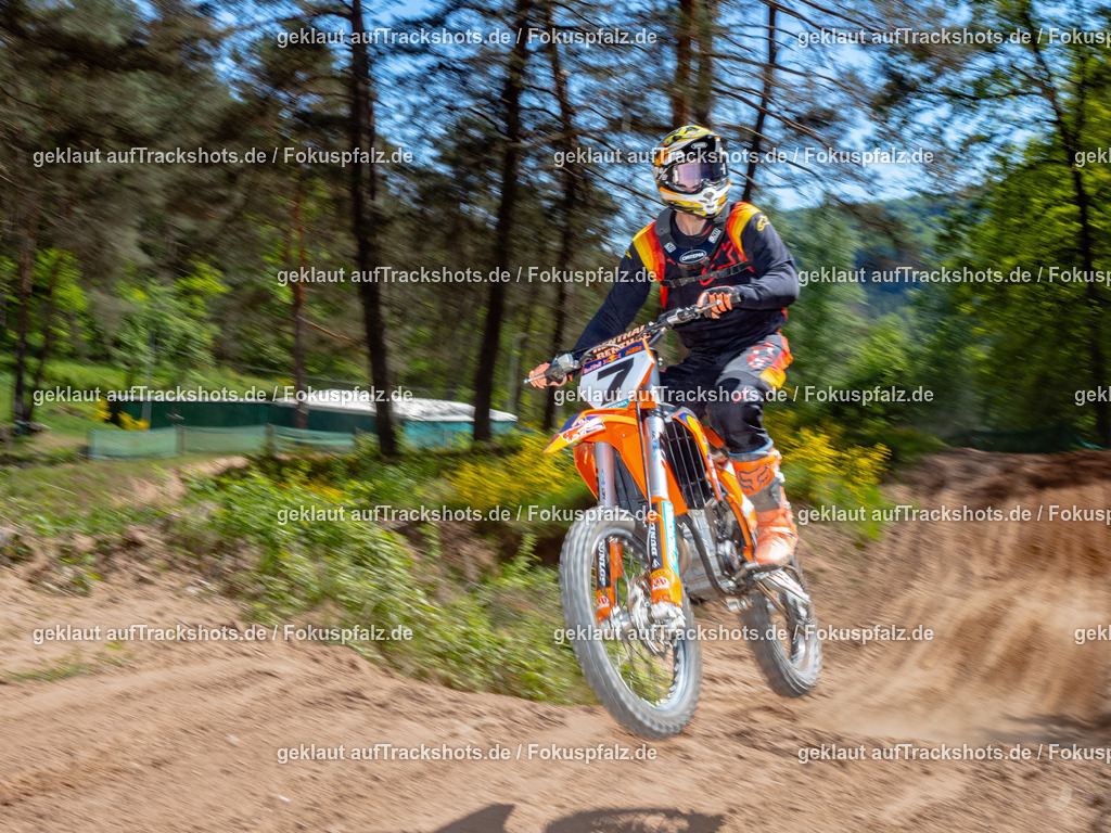 Fischbach-128 | Trackshots.de / Fokuspfalz.de - Realisiert mit Pictrs.com