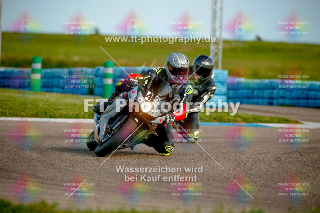 _MOT0300 | Hier findet Ihr Bilder von Touristenfahrten auf der Nürburgring Nordschleife oder von anderen Veranstaltungen die ich besucht habe. Viel Spass beim Durch Schauen 