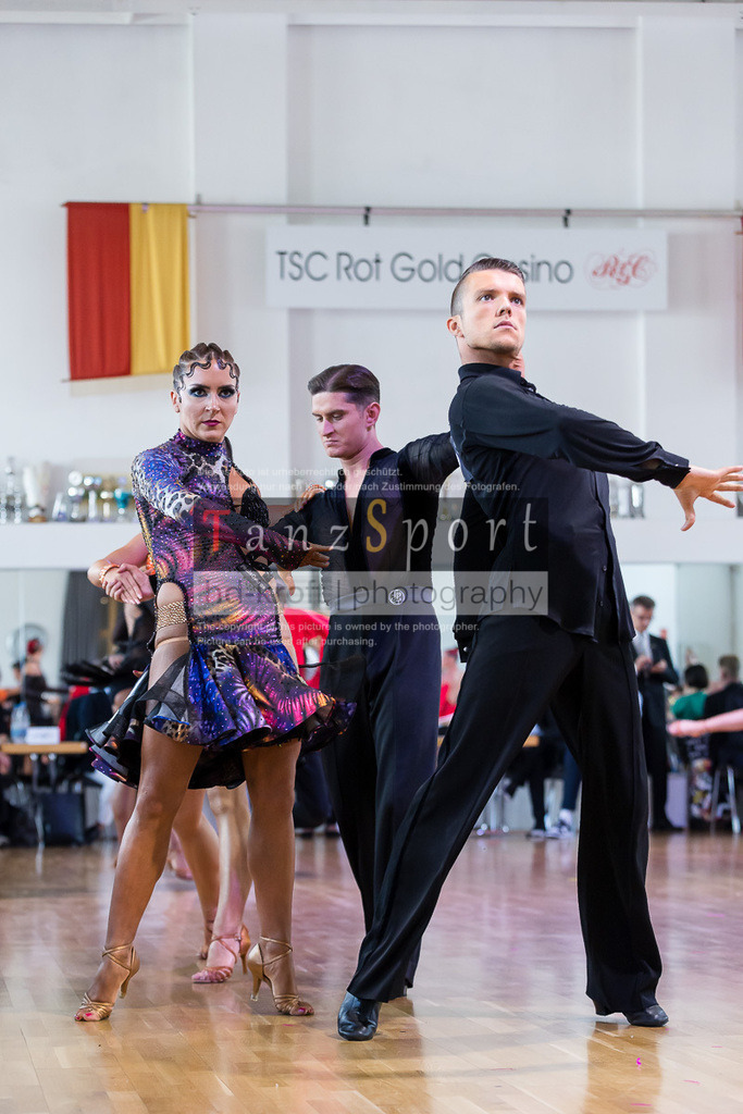 20240616_D-Cup-HGR-Latein_3356 | Tanzsportbilder, Standardtanz, Lateintanz, WDSF, DTV, LTVB, dancecomp, goc, hessen tanzt, blaues band der spree, walzer, tango, wiener walzer, slowfox, quickstepp, samba, rumba, cha-cha-cha, paso doble. jive, hd-kroft photography, turniertanzsport