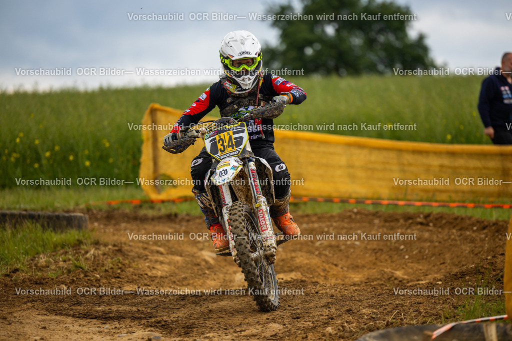 Schefflenz Sonntag R6-9848 | OCR Bilder Fotograf Eisenach Michael Schröder