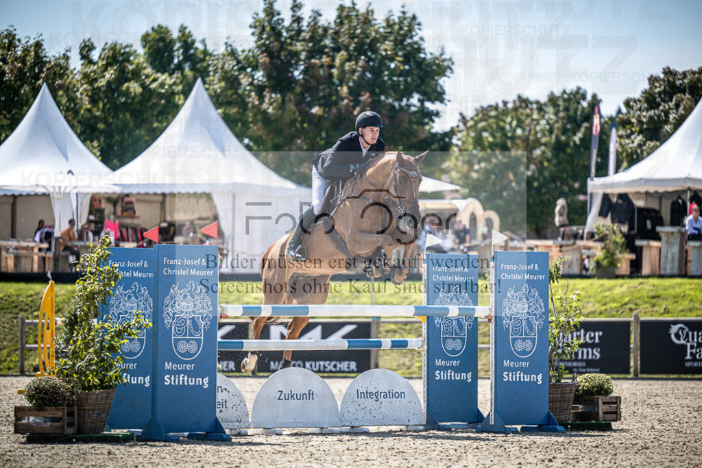 DOS_3553 | Entdecke hochwertige Reitturnierfotos von Foto Oger. Professionell, emotional und authentisch – jetzt Lieblingsmomente im Shop bestellen.Deutschlandweite Turnierfotografie. - Realisiert mit Pictrs.com