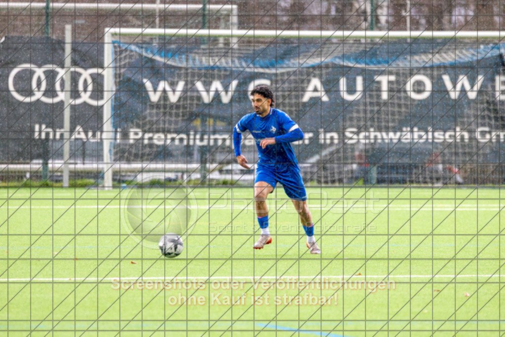 20260314_153944_0096 | #,1.FC Eislingen (blau) vs. GSV Maichingen (grün), Fussball, Landesliga 2 - wfv, 18. Spieltag, Saison 2025/2026, Kunstrasenplatz am Eichenbach, Haldenstraße, 73054 Eislingen, 14.03.2026 - 15:00 Uhr,Foto: PhotoPeet / Event- &amp; Sportfotografie / Peter Harich