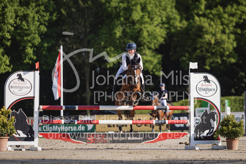 250501_MünsterHandorf_PonyTrophy-236 | Deine schönsten Turniermomente als professionelle Fotos! Entdecke hochwertige Pferdesport-Fotografie im Online-Shop. Jetzt Fotos finden & bestellen!