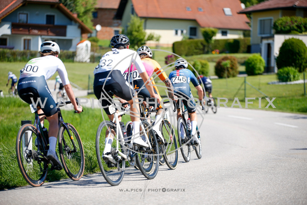 ..... | WELS, AUSTRIA, 27.April 24, 63 RAIFFEISEN KIRSCHBLÜTENRENNEN, Image shows: Photo: WAPICS / Andreas Willdoner