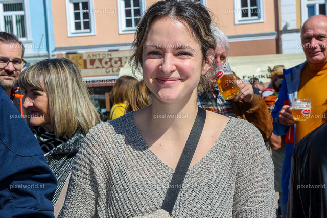 Reindlingprämierung am Hauptplatz in Feldkirchen | Bildershop von pixelworld.at - Realisiert mit Pictrs.com
