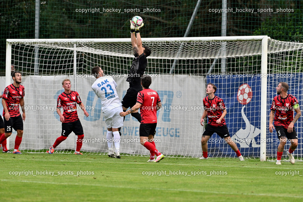 SAK vs. ATUS Ferlach | #26 Martin Sustersic ATUS Ferlach, #2 Marjan Ogris-Martic ATUS Ferlach, #25 Florian Heindl ATUS Ferlach, #23 Zan Kumer SAK, #7 Christopher Katschnig ATUS Ferlach, #7 Christopher Katschnig ATUS Ferlach, #5 Daniel Jobst ATUS Ferlach, SAK vs. ATUS Ferlach, SAK vs. ATUS Ferlach am 01.08.2025 in Klagenfurt (Sportpark Welzenegg), Austria, (Photo by Bernd Stefan)