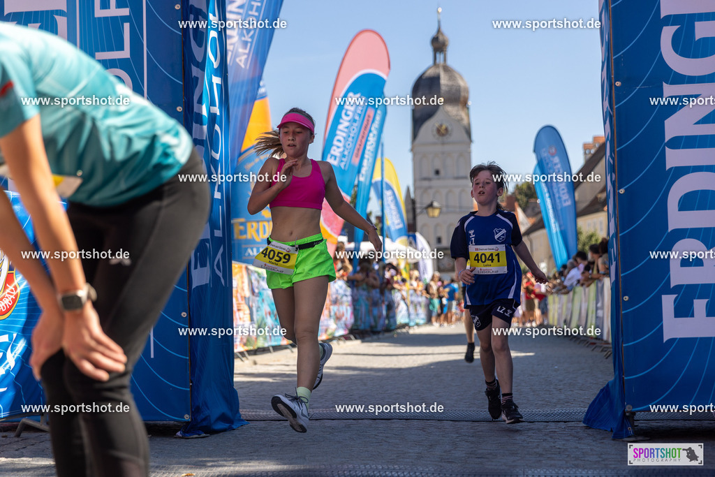 VJ__3468 | Stadtlauf Erding 2025 #stadtlauferding #erdingstadtlauf #stadtlauf_erding #laufmotivation #trisporterding #yourpictrs #sportshot_your_pictrs