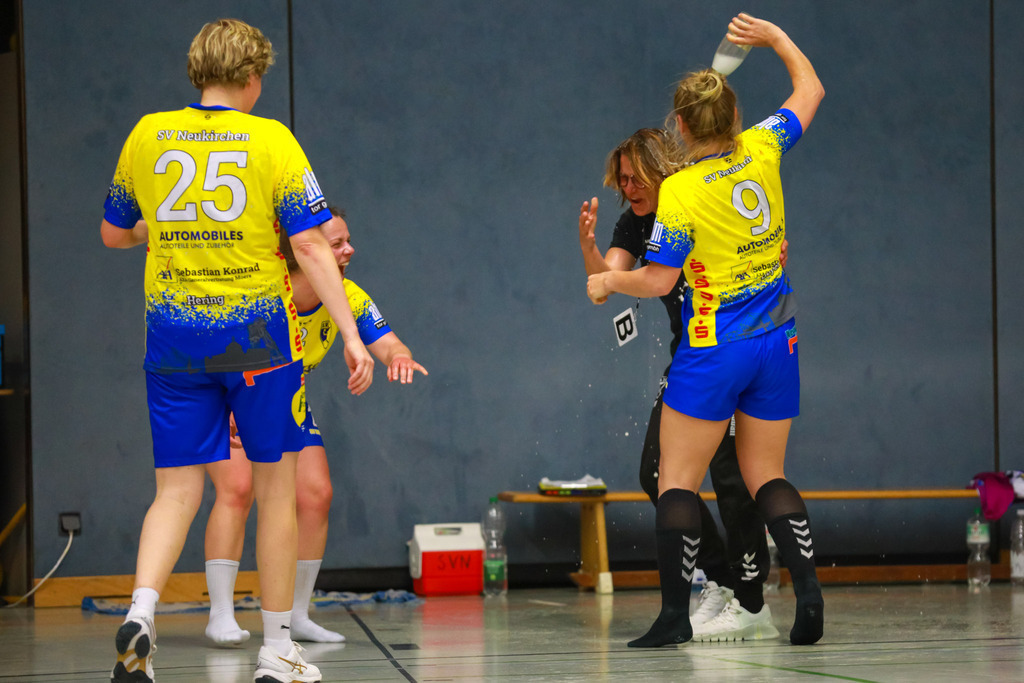 SVN_BorkenII_100525_168 | Bildergalerie von Sport-Ereignissen aber auch von weiteren spannenden Dingen - nicht nur vom Niederrhein. In Anlehnung an den bekannten Spruch von Hanns Dieter Hüsch heißt das Motto: "Niederrhein ist überall".  - Realisiert mit Pictrs.com