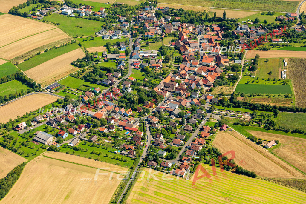 uengershausen-reichenberg-professionelle-luftbilder-1210-2023 | Das Luftbild zeigt : Uengershausen Reichenberg - Die Luftaufnahme wurde 2023 vom UL-Flugzeug aus erstellt ( keine Drohne ) - 
Hochauflösende Luftaufnahme - Für grossformatige Ausdrucke geeignet. Die Geschenkidee !
Mit Lizenz und Bildrechte bestellbar