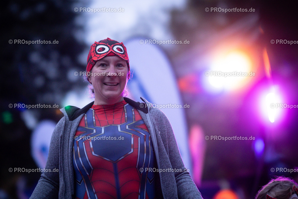 Halloween Run 2025 in Koeln, 31.10.2025 | Impressionen vom Halloween Run 2025 am 31.10.2025 in Koeln (Forstbotanischer Garten Rodenkirchen). Foto: Axel Kohring/Beautiful Sports