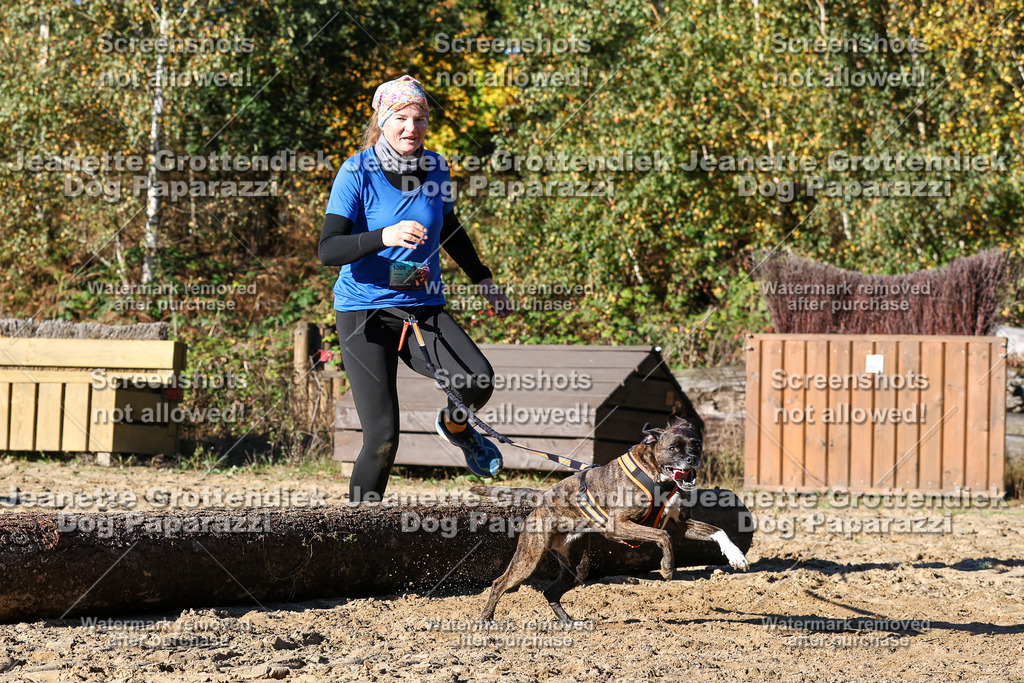 Dog Paparazzi - Strongdog 10-25-1923 | Dog Paparazzi Jeanette Grottendiek Fotografie & Videografie - Realisiert mit Pictrs.com