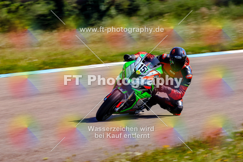 015-4010 | Hier findet Ihr Bilder von Touristenfahrten auf der Nürburgring Nordschleife oder von anderen Veranstaltungen die ich besucht habe. Viel Spass beim Durch Schauen 