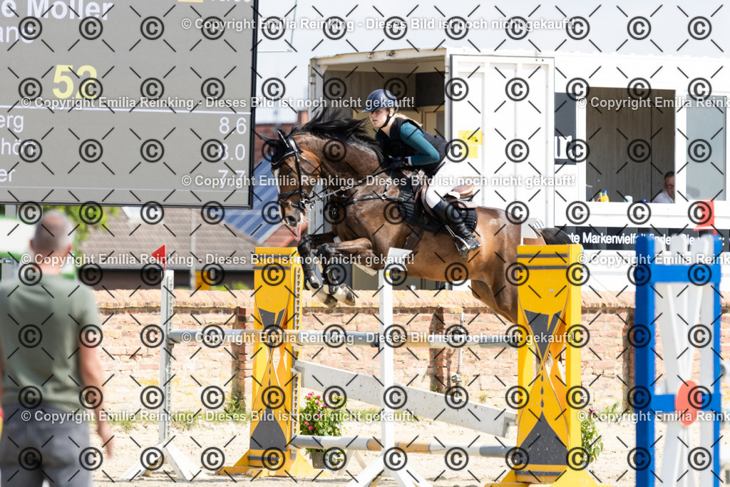 CL5A8802 | Emilia Reinking Fotografie - Realisiert mit Pictrs.com