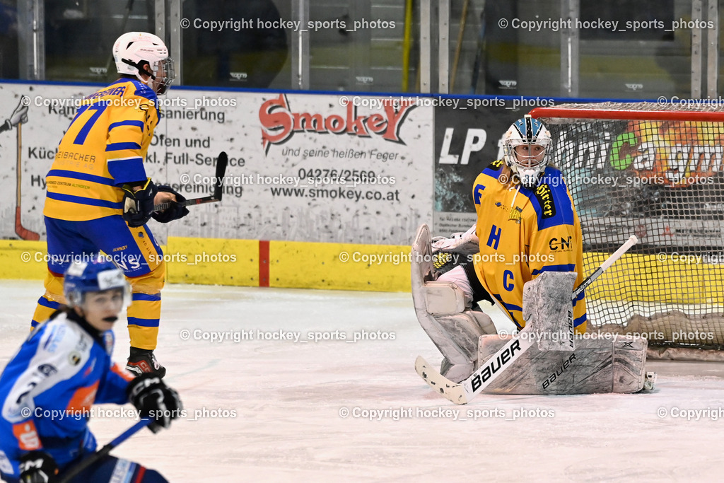 ESC SPARKASSE STEINDORF vs. EHC Althofen | #77 Lamereiner Leon EHC Althofen, #1 Adamitsch Anja EHC Althofen, ESC SPARKASSE STEINDORF vs. EHC Althofen, ESC SPARKASSE STEINDORF vs. EHC Althofen am 06.03.2026 in Steindorf (Ossiachersee Halle), Austria, (Photo by Bernd Stefan)