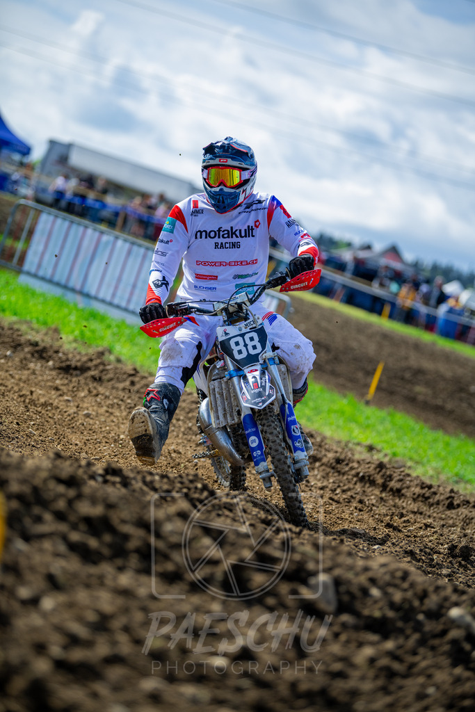 Mo (140) | Paeschuphoto Shop - Wer nicht sucht der auch nicht findet.Ob Motocrossbilder oder von einem besuchtem Spiel, Hauptsache Action. - Realisiert mit Pictrs.com