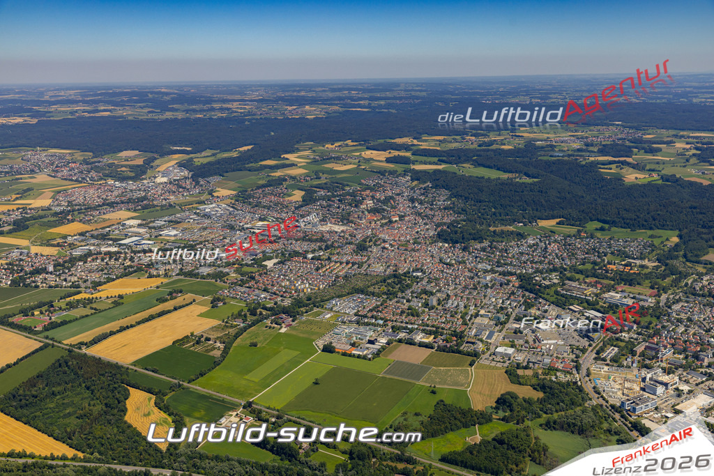 Aktuelles Luftbild von Burach Weingarten - Die Luftaufnahme wurde 2022 mittels UL-Flugzeug erstellt ( keine Drohne ) - hochauflösende Kamera-Systeme von  Canon -Beste Qualität - Für grossformatige Ausdrucke geeignet. Die Geschenkidee !