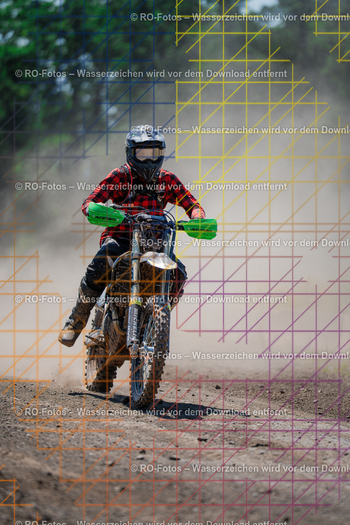 5 Lauf Schlüchtern IGE 2026-771 | Sportfotografie von RO-Fotos: Motorsport, Motocross, Enduro, Laufveranstaltungen und Triathlon. Professionelle Fotos von Sportlern und Events. - Realisiert mit Pictrs.com