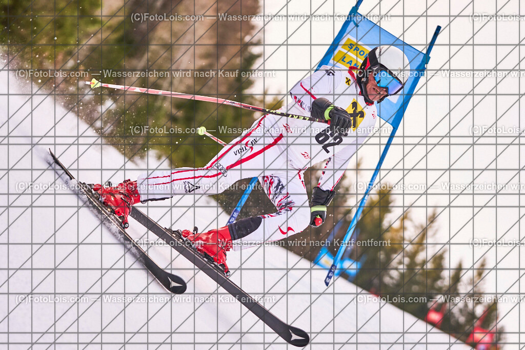 ALP0937_MastersCup-RTL-II_LKHF_Grossberger Franz | NÖ Raiffeisen MastersCup, Jugend - Damen - Herren, Riesentorlauf-Rennen 2 auf der Fuchswaldpiste in Lackenhof am Ötscher, durchführender Verein: Schiklub Lackenhof, So 9. Februar 2025.