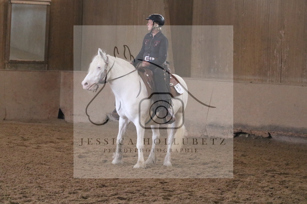 IMG_2023 | jessicahollubetz_pferdephotographie - Realisiert mit Pictrs.com