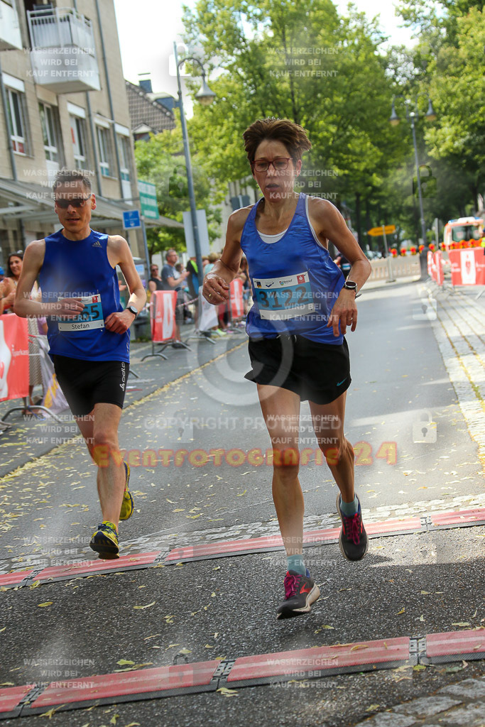 220625_1632_EX1_4672 | Sportfotografie im Rhein-Sieg Kreis, Köln, Bonn, NRW, Rheinland Pfalz, Hessen, etc. Unser Tätigkeitsfeld umfasst den Laufsport vom Volkslauf über den Marathon, Duathlon, Triathon bis zum Ultralauf wie Kölnpfad Ultra oder Schindertrail.