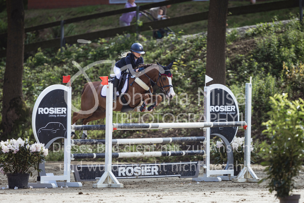 240519_Kalthof_Ponytrophy-174 | Deine schönsten Turniermomente als professionelle Fotos! Entdecke hochwertige Pferdesport-Fotografie im Online-Shop. Jetzt Fotos finden & bestellen!