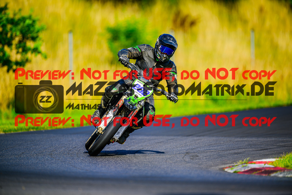 MaZZes_FotoMatrix_240714_6007705_9713 | S3