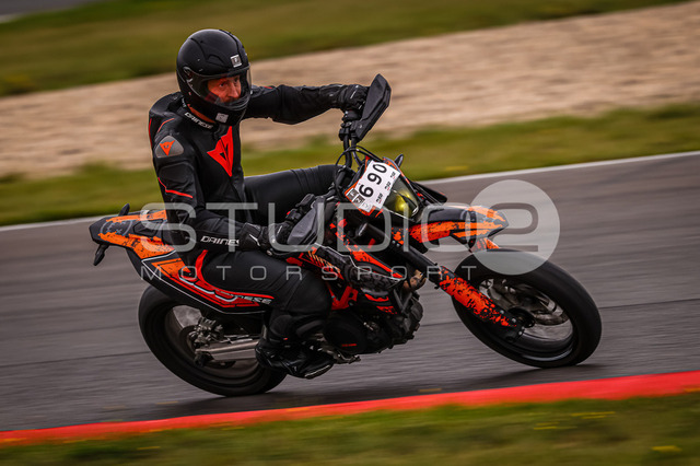 0690-250910-OSL-031_690 | Deine Full-Service-Agentur für ✔️Videoproduktionen und ✔️Motorsportfotografie Jetzt Angebot anfragen!