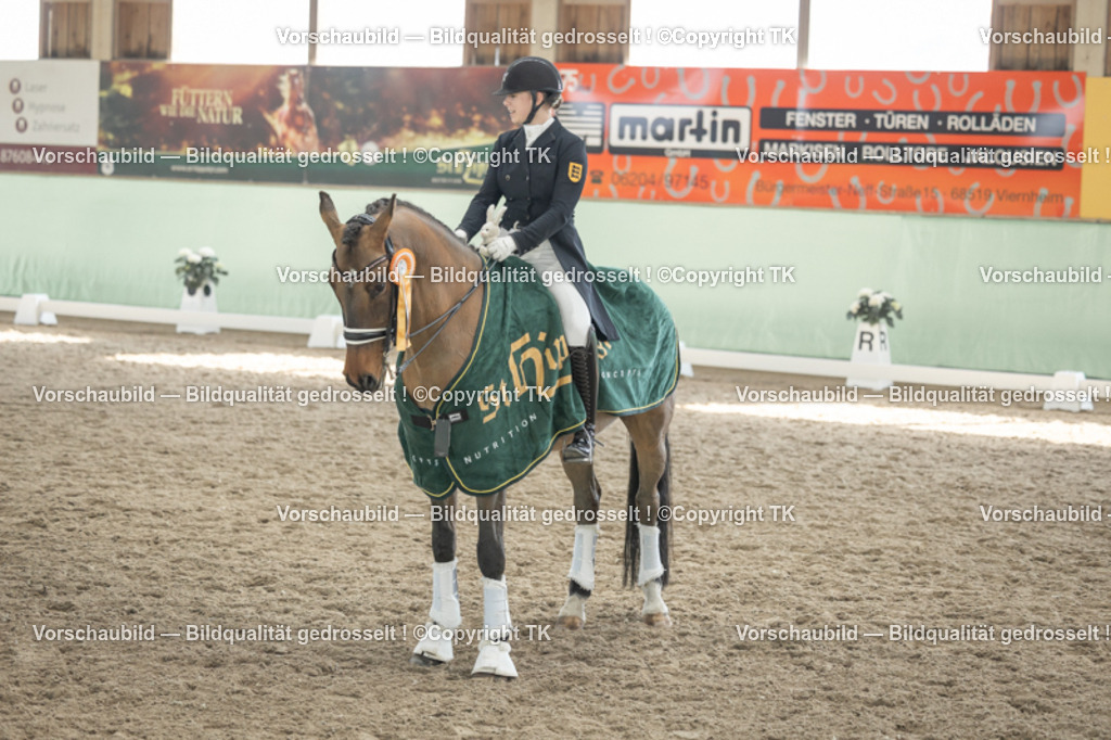 _D5A2517 | Emotionale Pferde- & People-Fotografie rund um Heidelberg, Leimen & Umgebung. Natürliche Fotos von Pferd, Mensch & Familie. Jetzt Termin sichern!