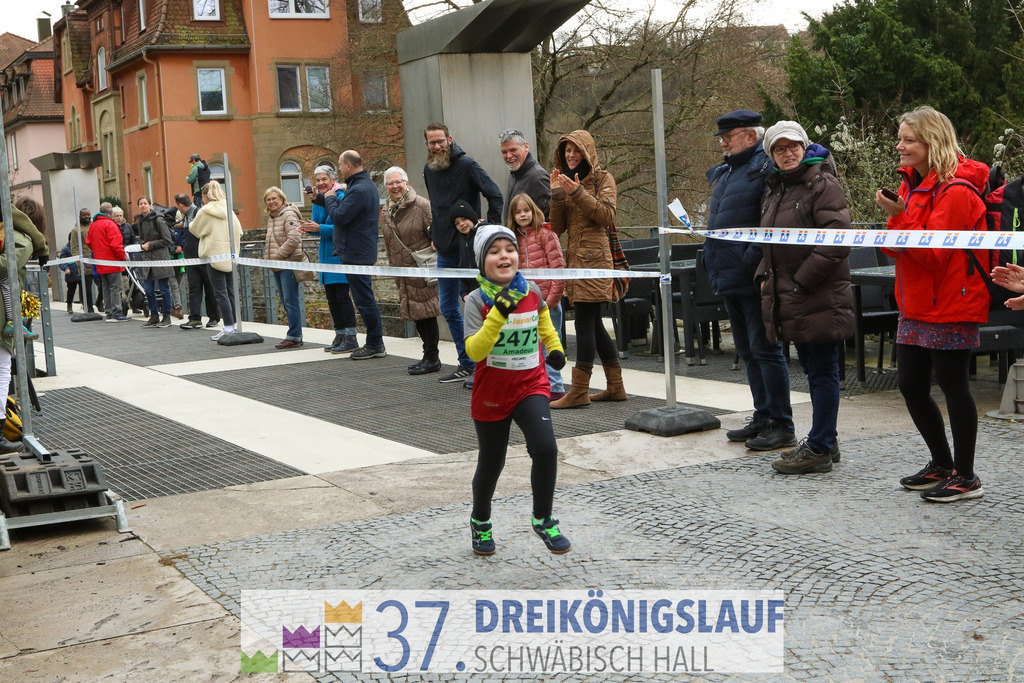 AOK JuniorCup 400m | 3Koenigslauf 2023 - Realisiert mit Pictrs.com